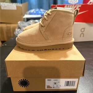 Brand new UGG Neumel ll Sand Beige Toddler size 8c